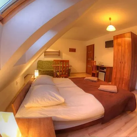 Flauta Ii Pansiyon *