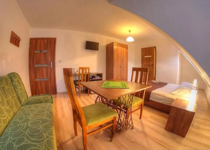 Flauta Ii Проживание в семье Устка