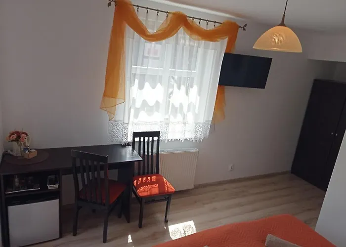 Проживание в семье Flauta Ii